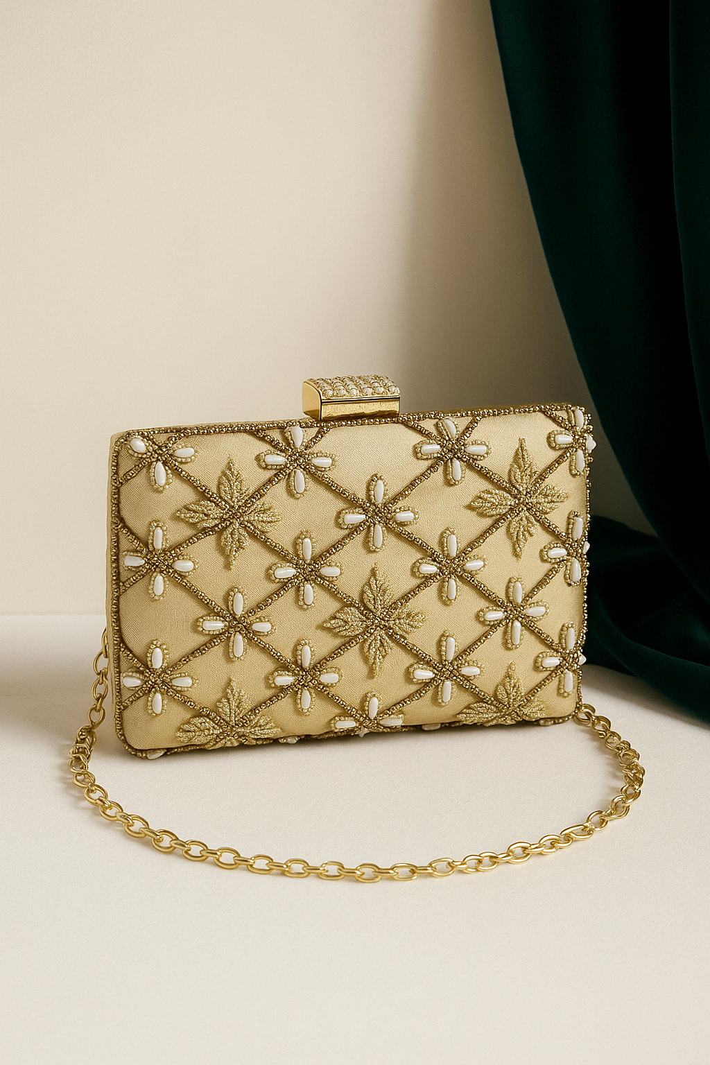 Clutch Bag – Golden | Velaria