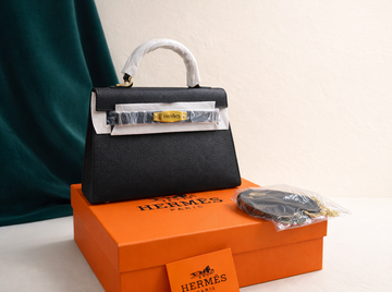 Shoulder Bag — Black│Velaria