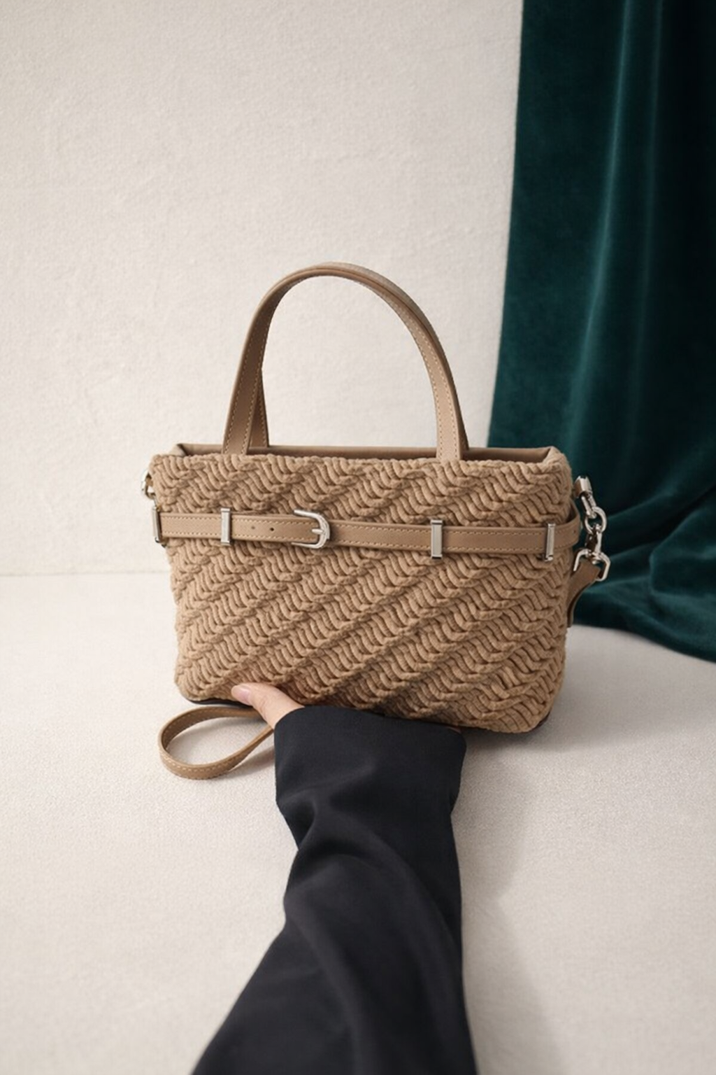 Hand Bag — Beige│Velaria