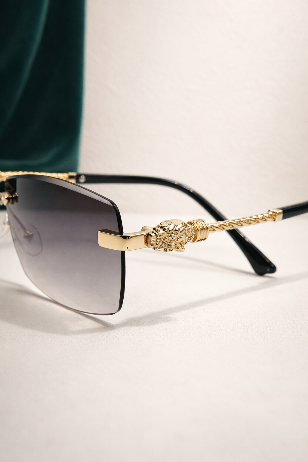 Sun Glasses — Black│Velaria