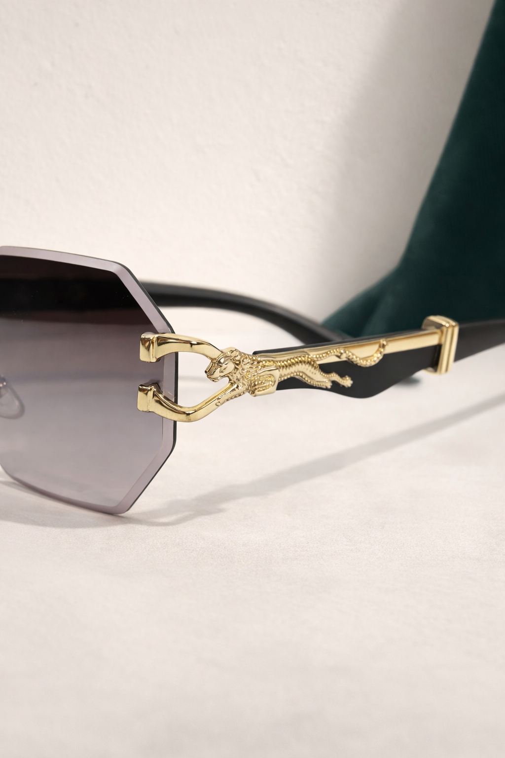 Sun Glasses — Black│Velaria